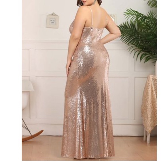 Rose Gold Metallic Spaghetti Strap Evening Gown Prom Dress Bridesmaid MOB - Picture 4 of 8